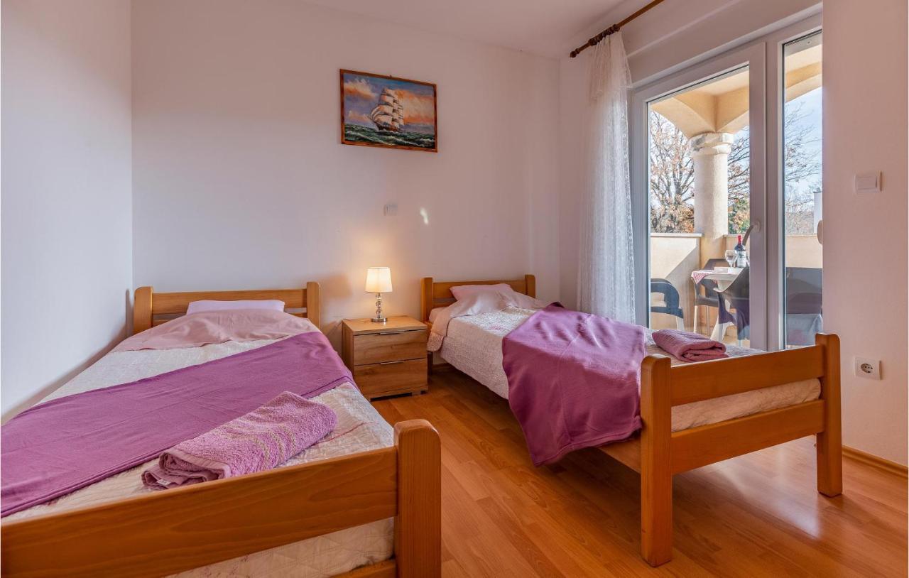 Lovely Apartment In Medulin With Kitchen מראה חיצוני תמונה